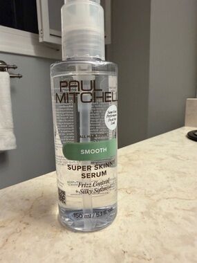 Paul Mitchell Smooth Super Skinny Serum - Clear with Green Label